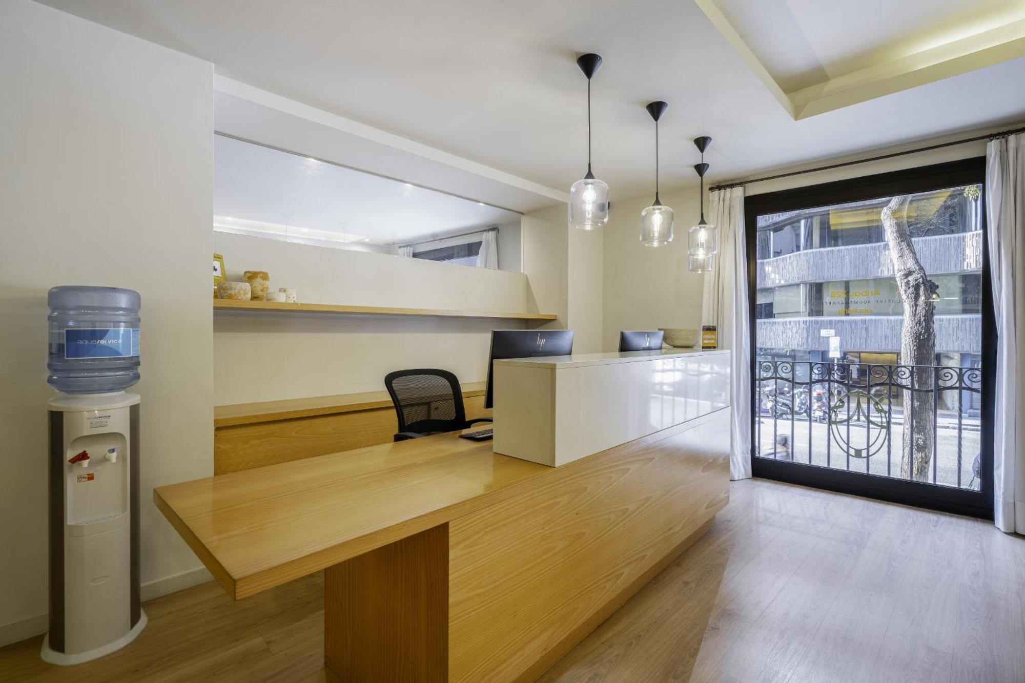 Ola Living Hostal Diagonal Barcelona Exterior foto